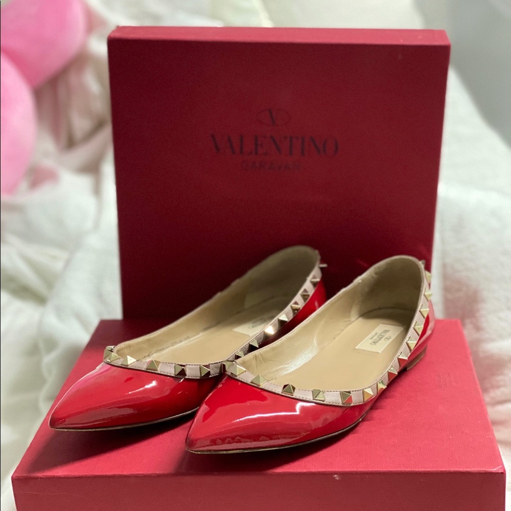 Red valentino rockstud flats